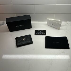 Chanel Unisex Leather Cardholder - Authentic !
